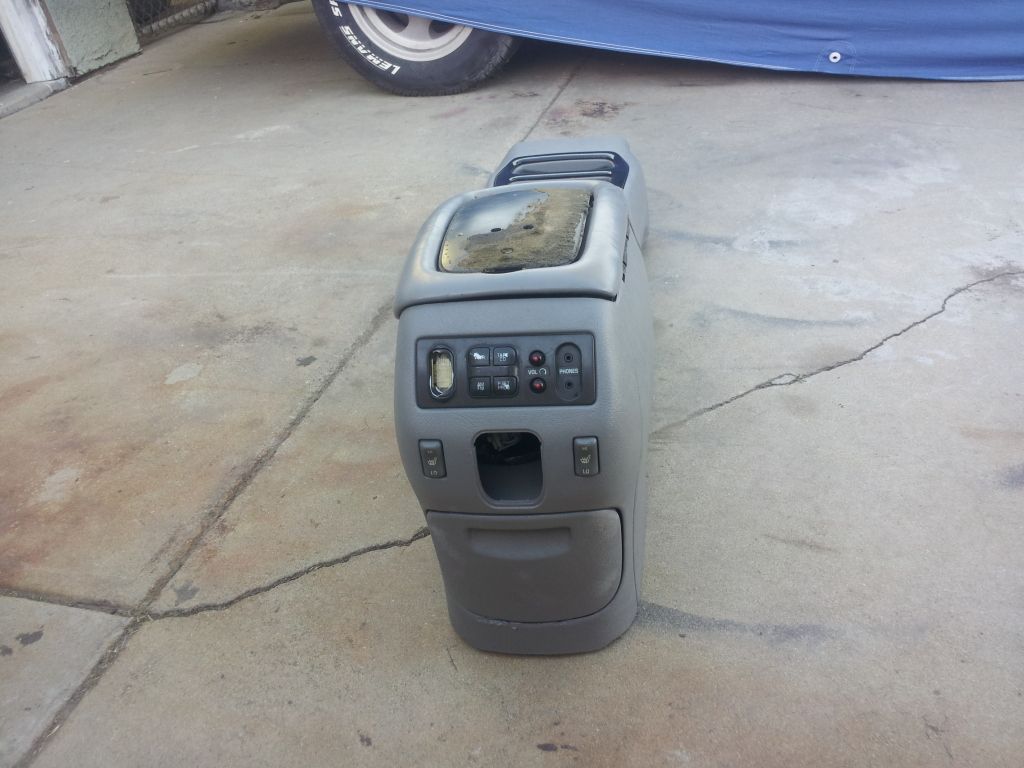 9900 Escalade / Denali Center console GMT400 The Ultimate 8898 GM