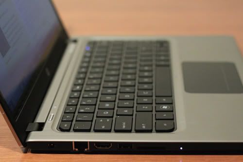 HP-DM3-Ultrabook-keyboard.jpg