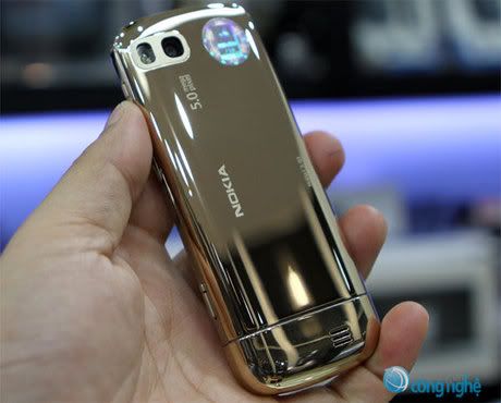 nokia-c3-01-gold-unbox_7.jpg