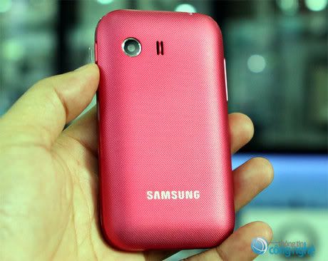 samsung-galaxy-y-pink_7.jpg