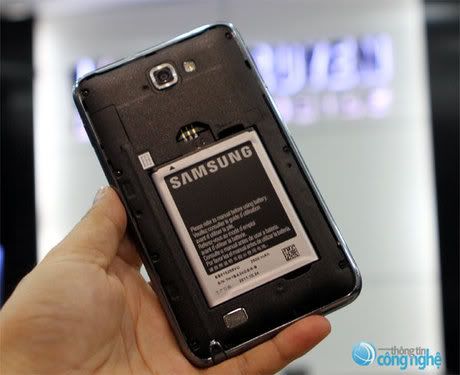 samsunggalaxynote-unbox_11.jpg