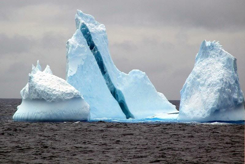 [Image: iceberg5.jpg]