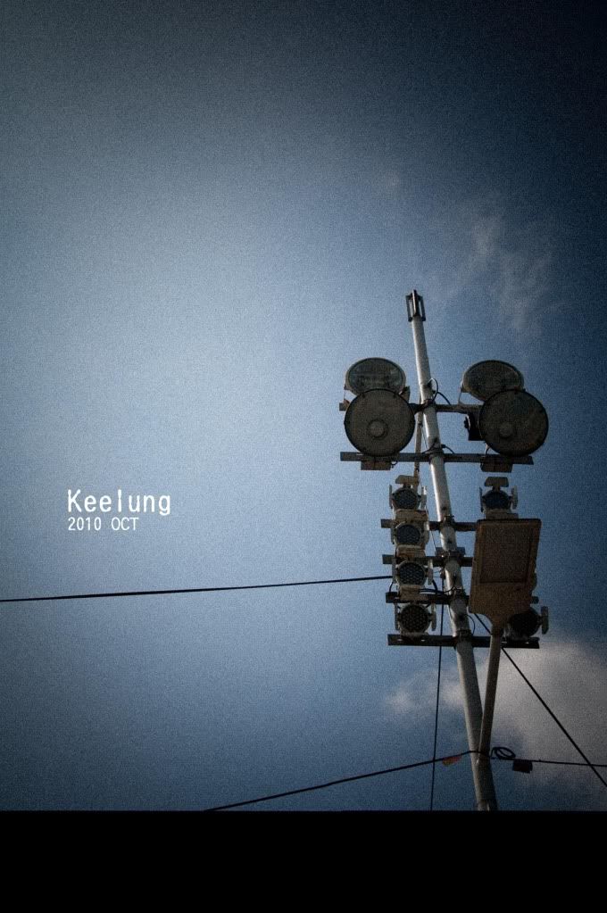 http://i1086.photobucket.com/albums/j455/veryyung/2010keelung/101012019.jpg