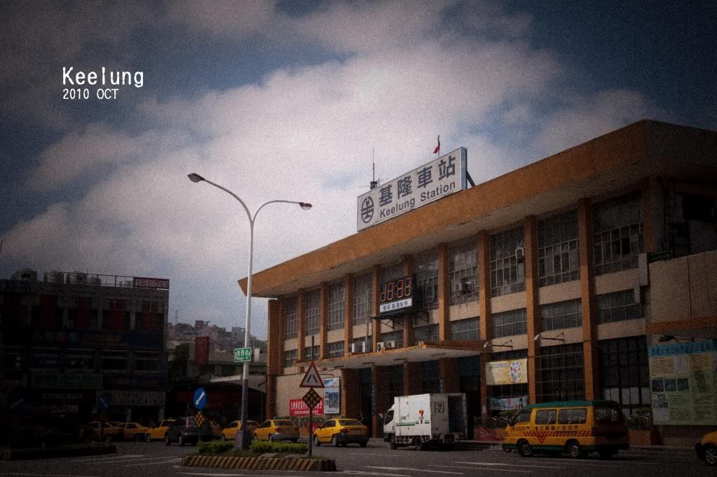 http://i1086.photobucket.com/albums/j455/veryyung/2010keelung/101012025.jpg