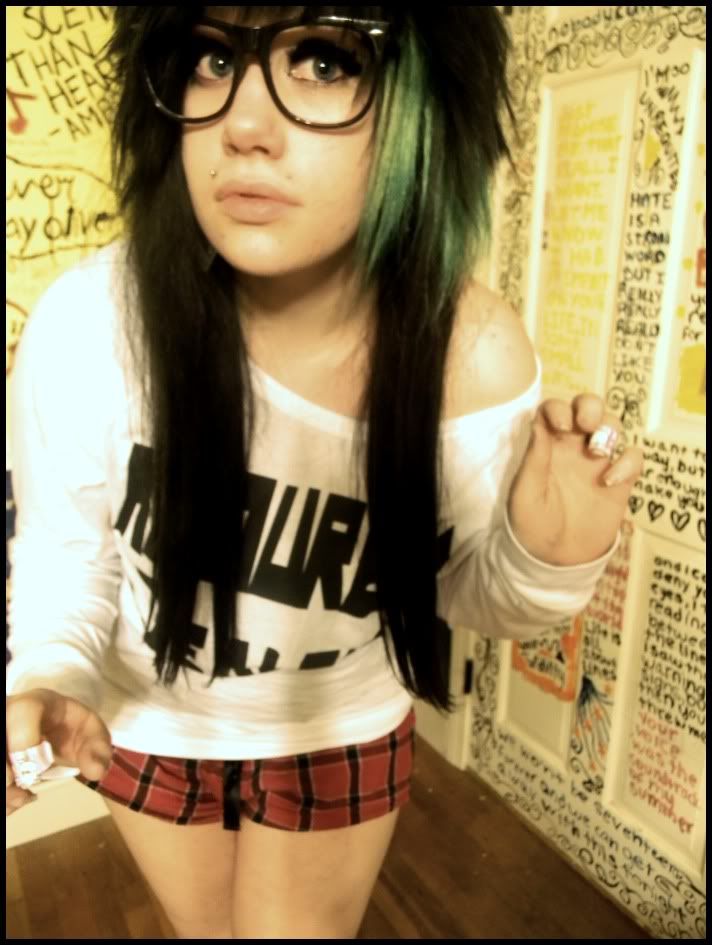 scene girl glasses