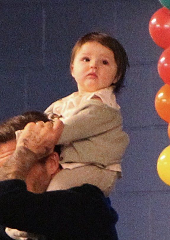 Бекхэмы в боулинге Photobucket