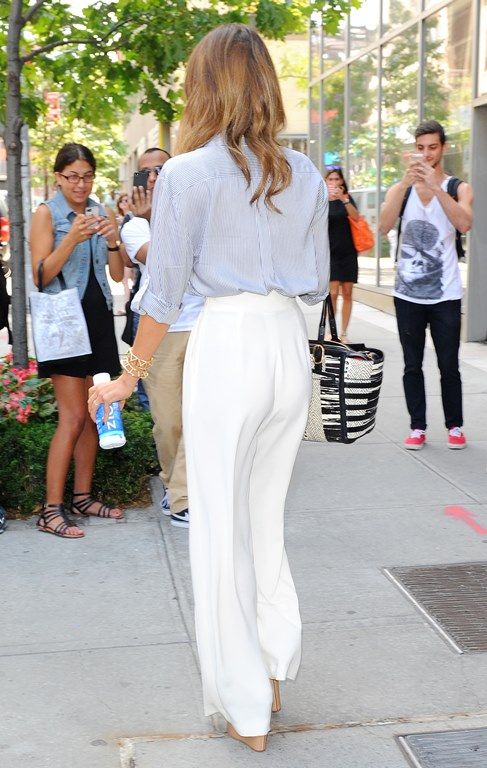  photo JessicaAlba_1_05082014_DFSDAW_008_zpse9be4fbe.jpg