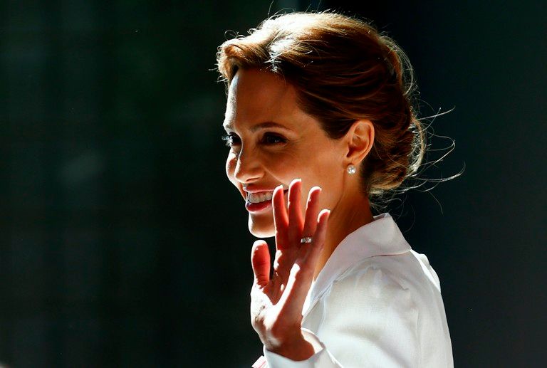 Анджелина Джоли на саммите в Лондоне photo AngelinaJolie-GlobalSummitToEndSexualViolenceInConflict15_zps0a693f34.jpg
