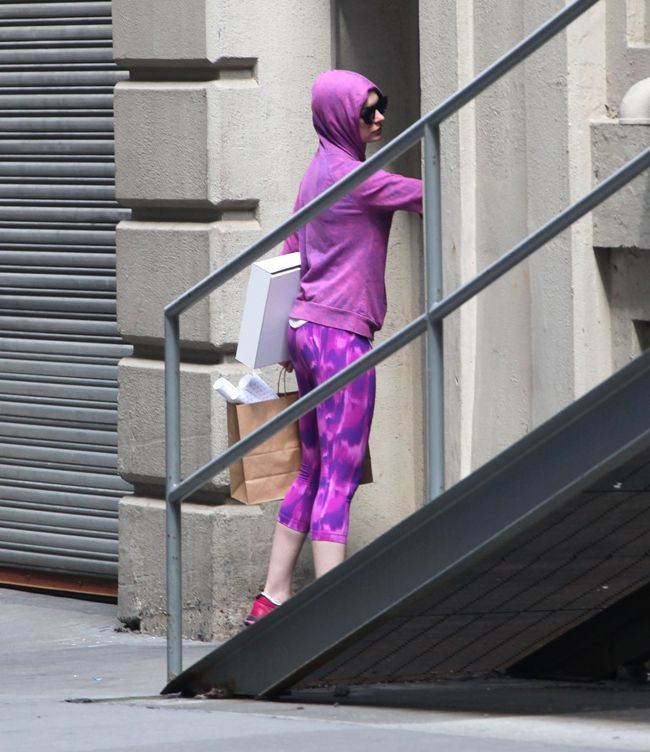  photo anne1_zps39924b7a.jpg