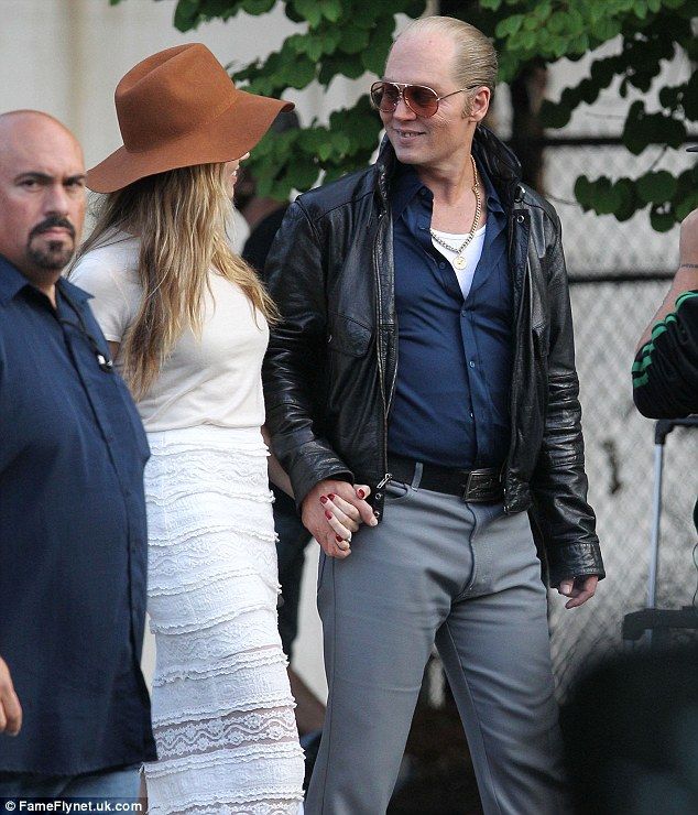  photo article-2700876-1FDC3C9E00000578-47_634x740_zps2f64c465.jpg