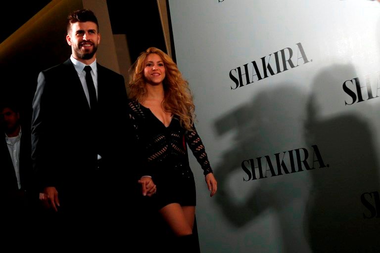 photo 54835_shakira9_123_490lo_zps85e99f8d.jpg