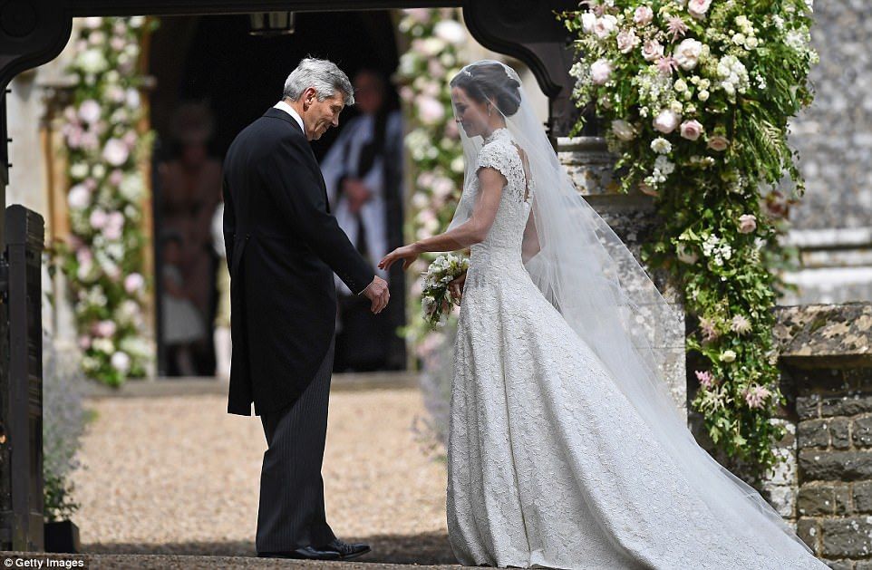  photo 4092326D00000578-4525752-Pippa_shared_a_candid_moment_with_her_father_Michael_ahead_of_th-a-61_1495322881284_zps4qcs9nwj.jpg