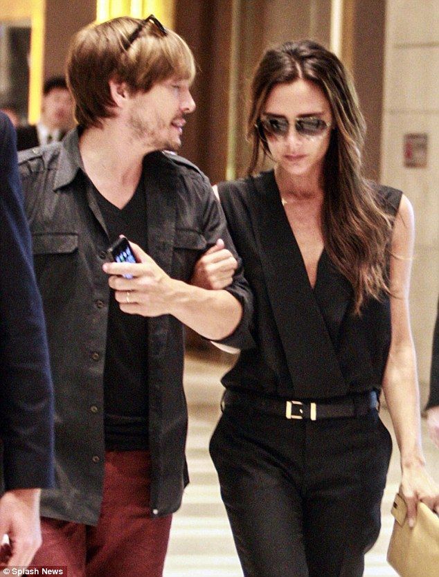  photo article-2346389-1A7337E5000005DC-760_634x834_zps2d3e35d1.jpg