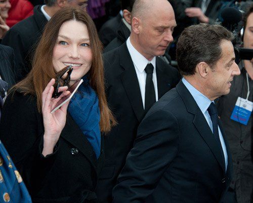 Николя Саркози и Карла Бруни вместе ходили голосовать‎ Photobucket