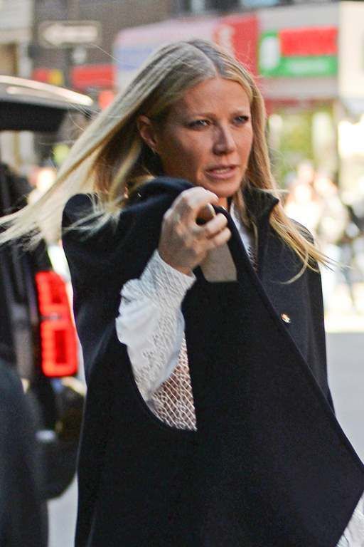 photo Gwyneth Paltrow Is seen out in New York March 18-2016 062_zpsn05tf5c7.jpg
