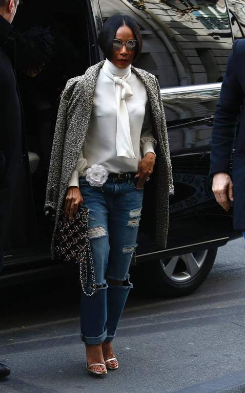  photo Jada Pinkett Smith Arrives back to her hotel Bristol in Paris March 8-2016 025_zpsugylhfta.jpg