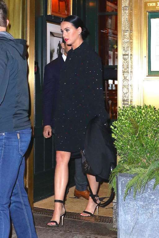  photo Katy Perry - Leaving Polo Bar in NYC - 13032016_001_zpsm6ks8ujv.jpg