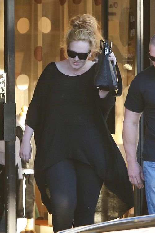 Будни Адель в ЛА Photobucket