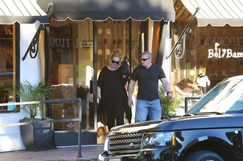 Будни Адель в ЛА Photobucket