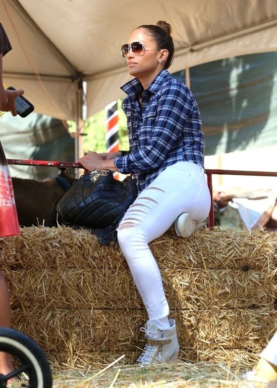  photo 5_zps58687e61.jpg