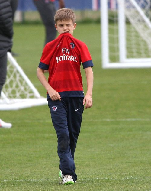 photo FFN_Beckhams_Soccer_CHP_041913_51072434-500x632_zps3f407f0b.jpg