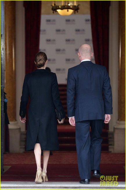 photo angelina-jolie-g8-foreign-ministers-conference-05_zps0132a142.jpg