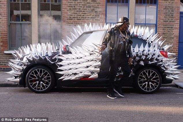  photo article-2318098-19925F3B000005DC-471_634x421_zps79b83555.jpg