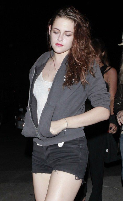 Кристен Стюарт после концерта Florence and the Machine Photobucket