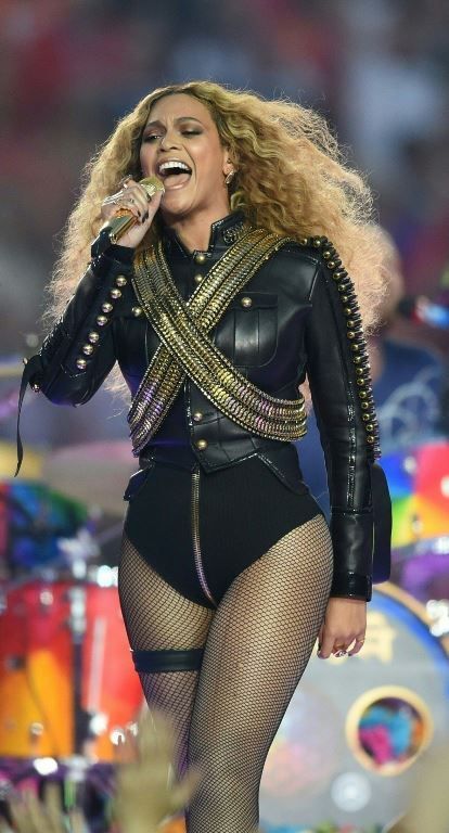  photo Beyonce Knowles - At Pepsi Super Bowl 50 Halftime Show in Santa Clara - 07022016_010_zpsu1iz3jiy.jpg