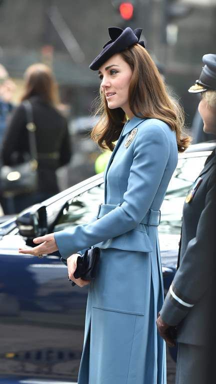 photo Kate_Middleton_Seen_at_75th_anniversary_of_the_RAF_Air_Cadets_February_7-2016_003_zpsmmgcssiw.jpg