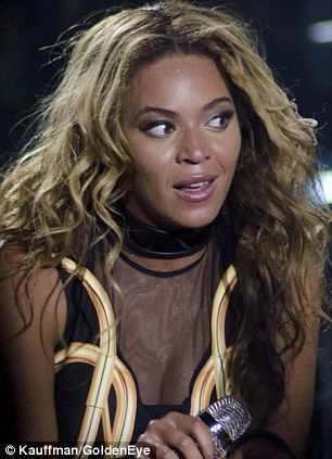 photo article-2309731-195111A7000005DC-361_306x423_zps268ce410.jpg