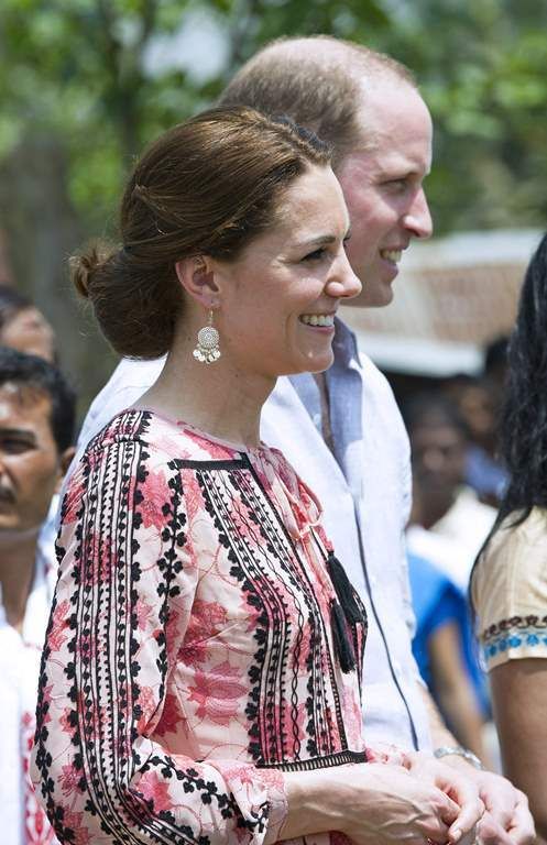  photo Catherine_ Duchess of Cambridge visits _0042_zpsnseqt8ek.jpg