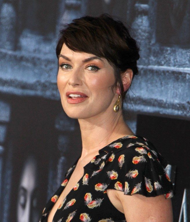  photo Lena_Headey_attends_the_Premiere_of_HBO_s__Game_Of_Thrones__Season_6_35_zpsbmxzowzq.jpg