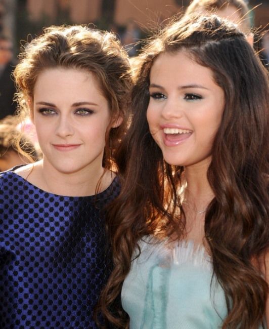 photo 079435256_kristen_04_122_449lo_zpsde3e2aa3.jpg