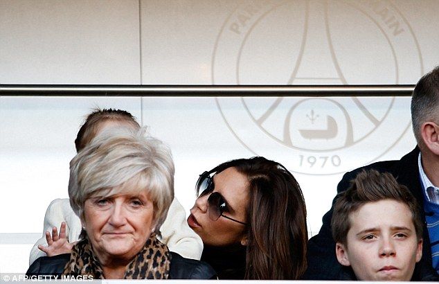  photo article-2290772-18894026000005DC-74_634x410_zpsb1b92a3d.jpg