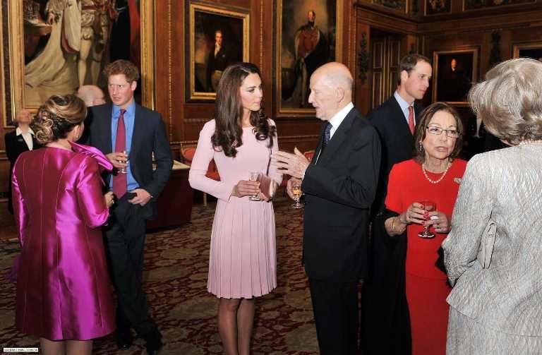 Кейт Миддлтон и принц Уильям на королевском приеме Photobucket