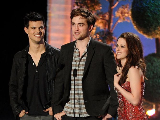2011 MTV Movie Awards Photobucket