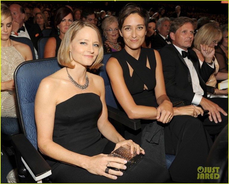 2014 Emmy Awards photo jodie-foster-wife-alexandra-hedison-emmys-2014-03_zps0894136e.jpg