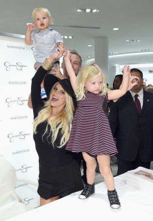 photo js_05_zps3bb575cb.jpg