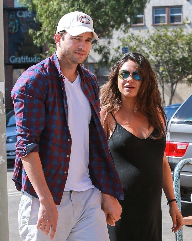  photo mila-kunis-12_zps96826c2c.jpg