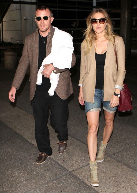 Семейка в LAX Photobucket