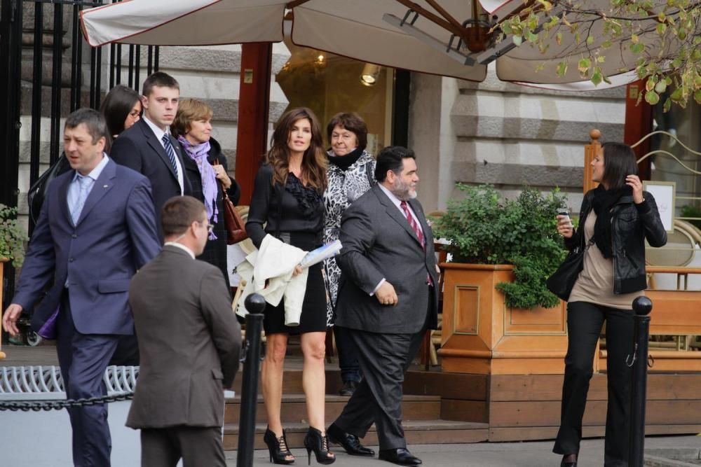 Синди Кроуфорд в Москве Photobucket