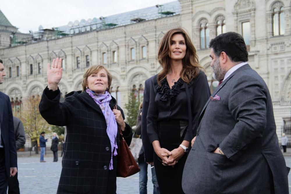 Синди Кроуфорд в Москве Photobucket