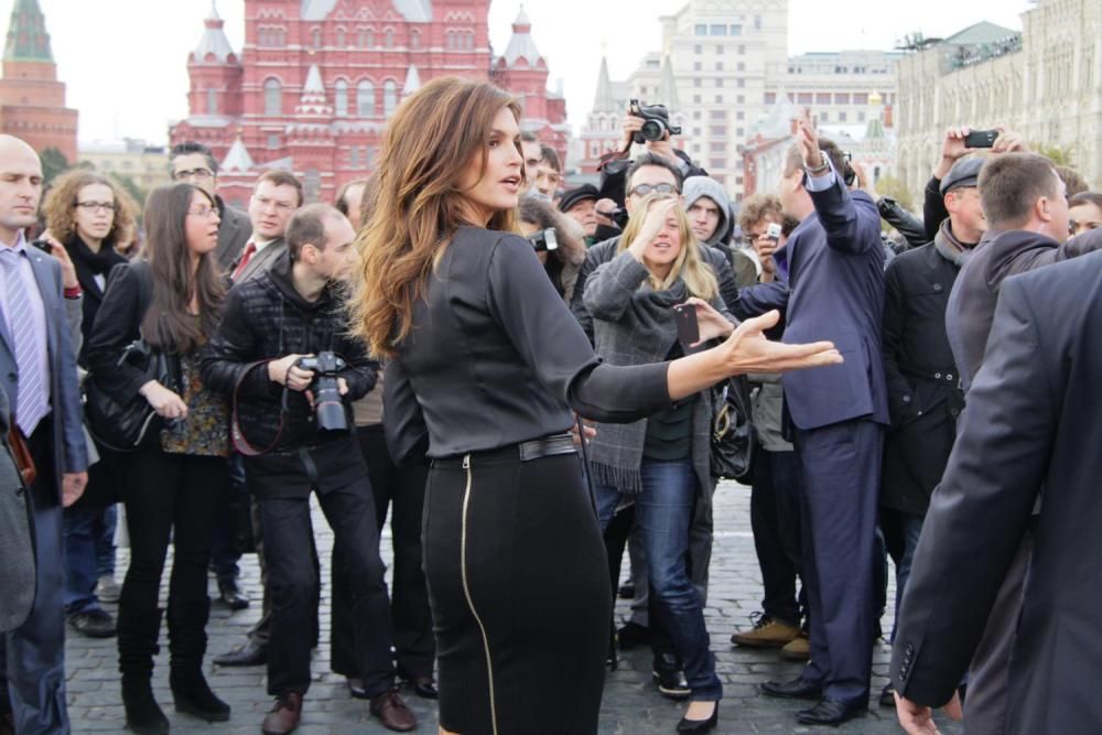 Синди Кроуфорд в Москве Photobucket