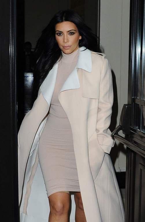  photo Kim_Kardashian_seen_leaving_her_hotel_June_28-2015_2664720_zpsnxdcex5e.jpg