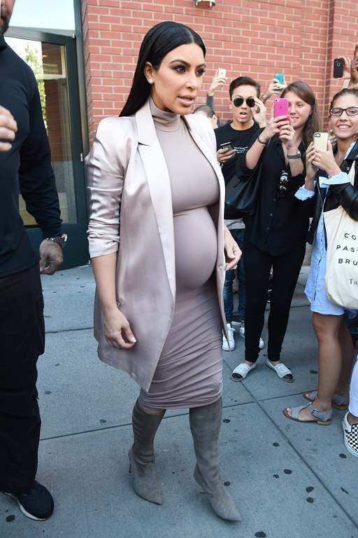  photo Kim Kardashian leaving her apartment in NY September 14-2015 005_zpsfqg9sazx.jpg
