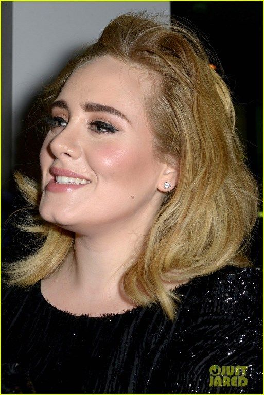  photo adele-wasnt-eligible-for-grammy-nominations-this-year-10_zpssjxr1mza.jpg