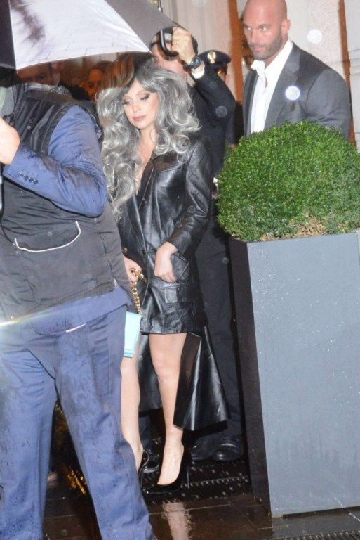  photo Lady-Gaga---Leaving-Her-Hotel-In-Milan--01-662x992_zpsdced1fb4.jpg