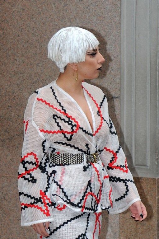  photo Lady-Gaga-out-Shopping--04-662x994_zps8a7222b2.jpg