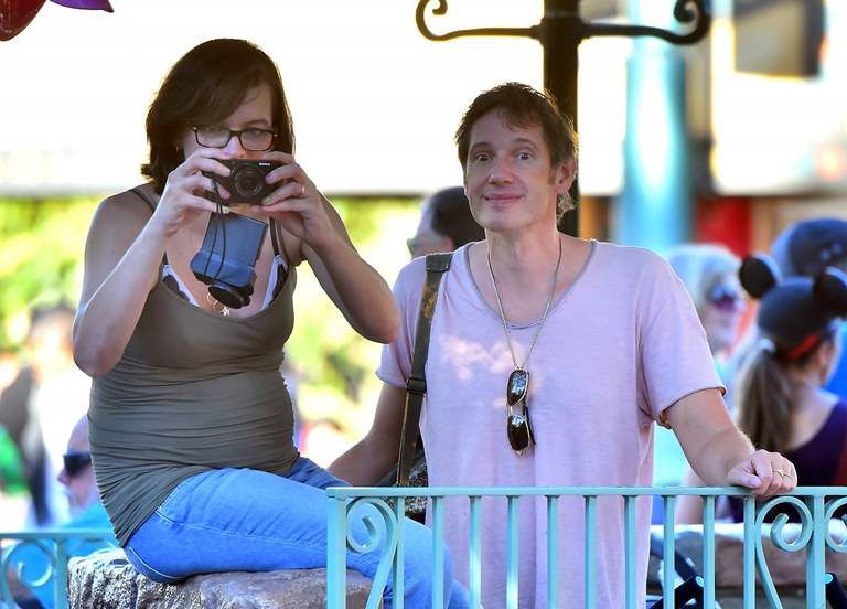 photo MillaJovovichSpendsthedayatDisneylandinAnaheimOctober23-2014021_zps178ccc6c.jpg